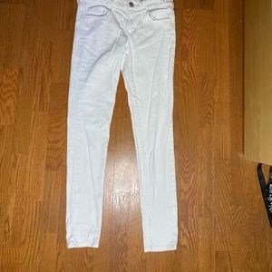 White American eagle jeans